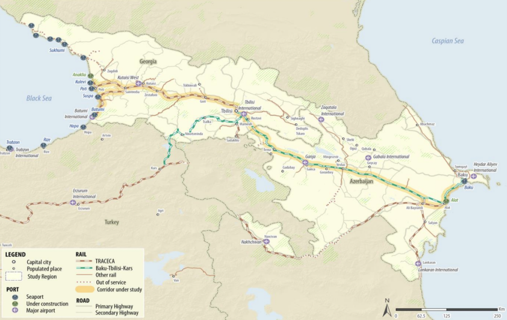 A Fekete- és a Kaszpi-tengereket összekötő Transzkaukázusi Közlekedési Folyosó (CTC) jelentősen előmozdítaná a Kaukázus vasúti árufuvarozási helyzetét (térkép forrása: railfreight.com)