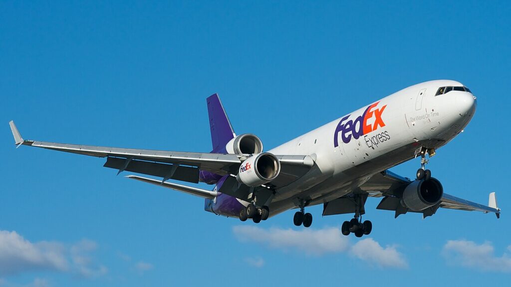 A FedEx Express McDonnell Douglas MD-11F-ese a torontói légtérben (fotó: Wikimedia Commons)  